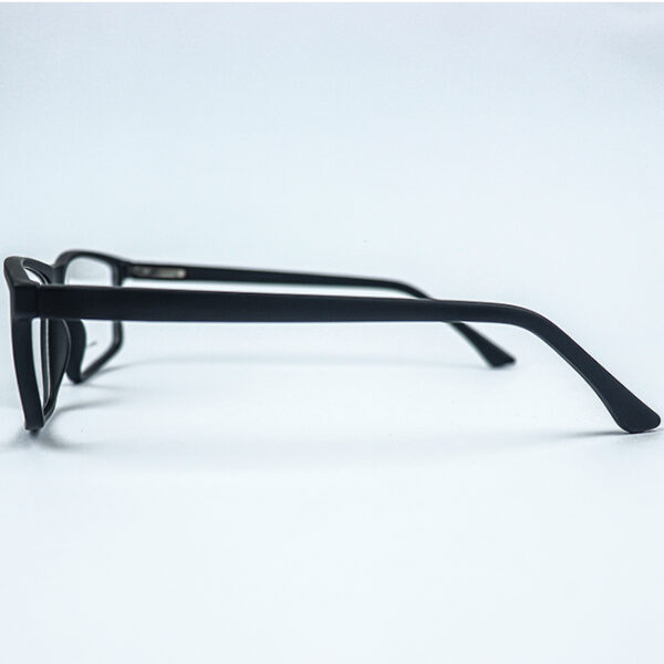 Zayden Black Eyeglass 3 LN_1904