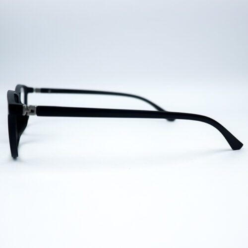 Easton Black Eyeglass 6 LN_1896